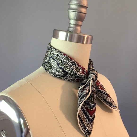 Vintage Battaglia Silk Scarf, Pocket Square, Burgundy & Navy, Hand Rolled Hem - Picture 4 of 11